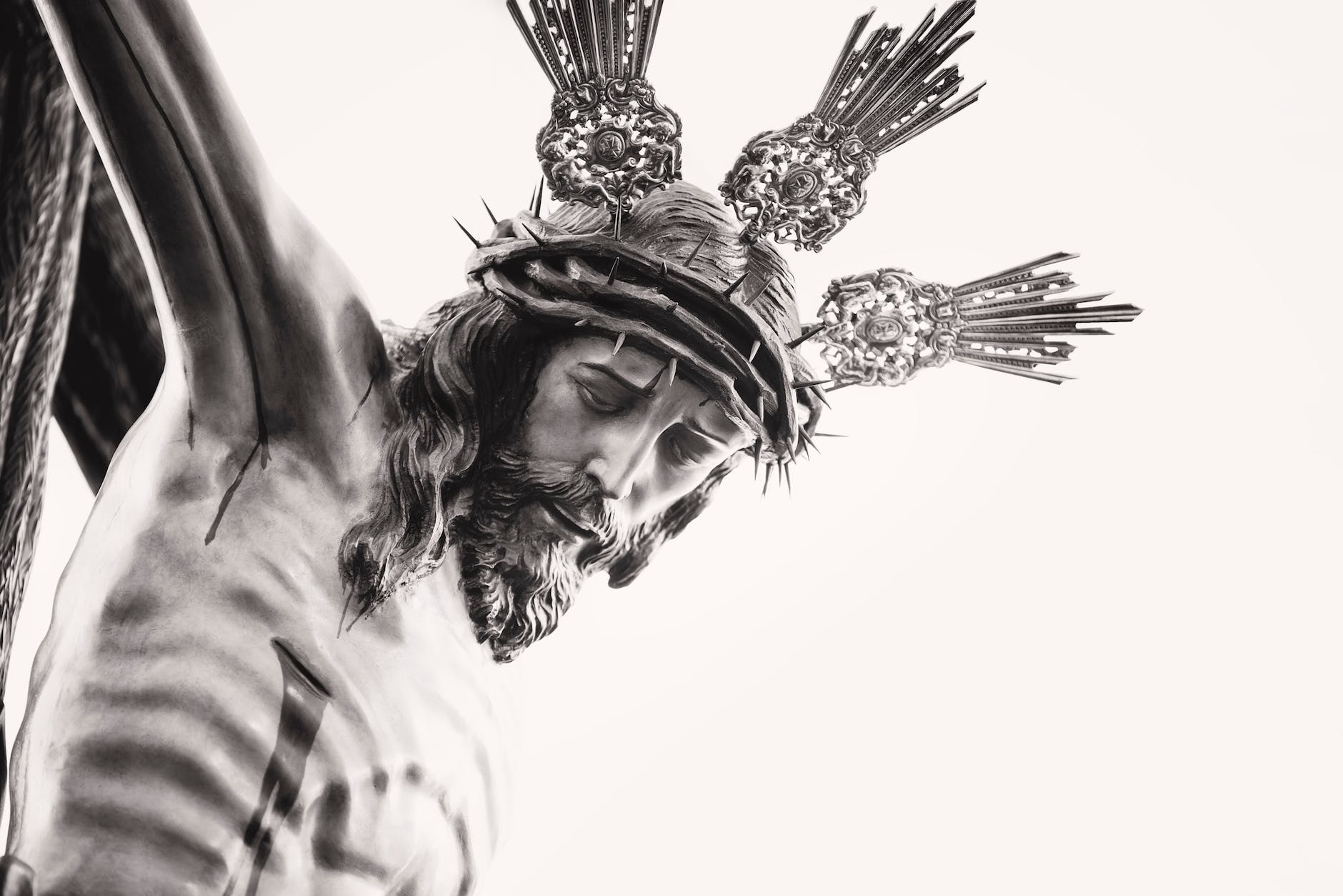 A statue of Jesus Christ on the cross.